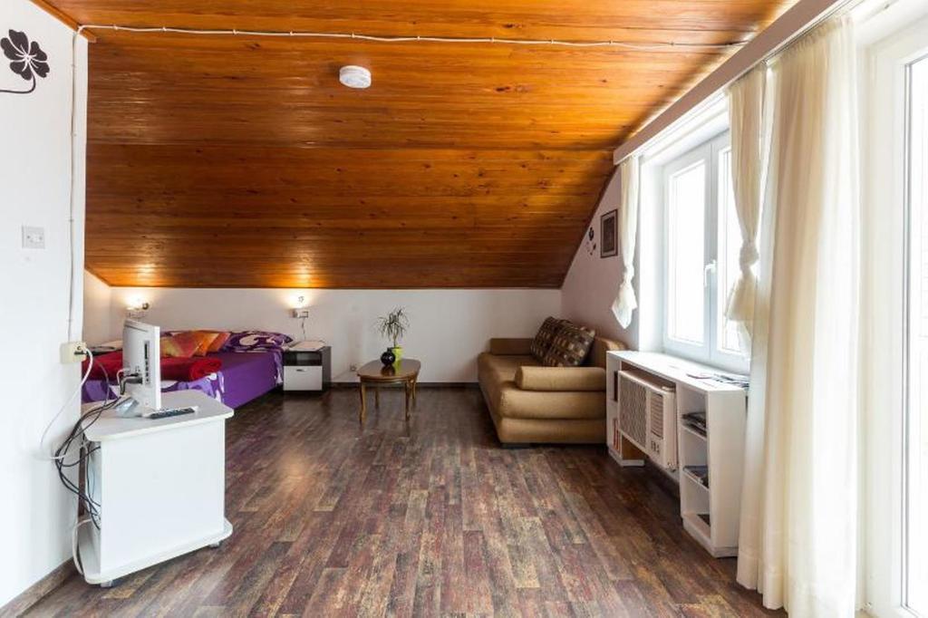 Novak Apartman